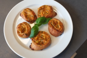 Schweizer Pizzaschnecken
